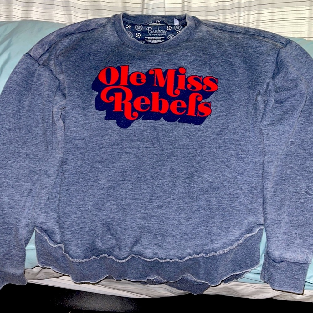 Sweatshirt/Crew Neck